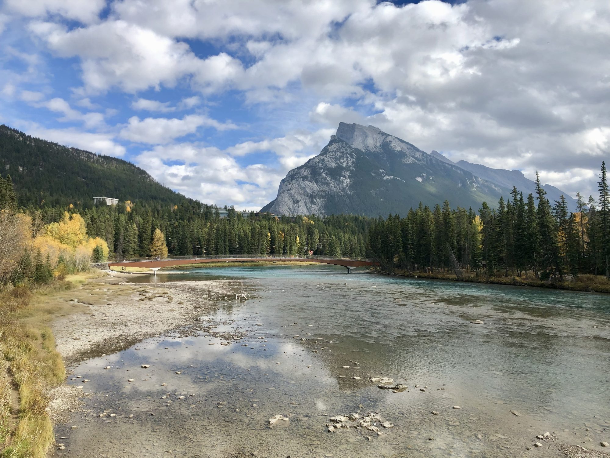 Canadian Destination for autism families. Mountain and water in Alberta